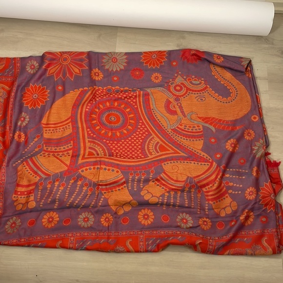 Vintage Elephant Shawl Blanket #416 - Picture 1 of 7